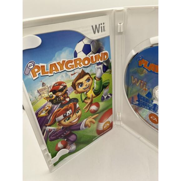Nintendo Wii Playground Video Game 2007 Dodgeball Manual Included GOOD - TESTED - Picture 6 of 7